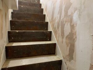 東京都葛飾区　H薬局　内部塗装工事