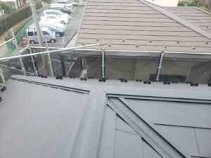 東京都世田谷区　Ｋ賃貸戸建て　屋根カバー改修工事