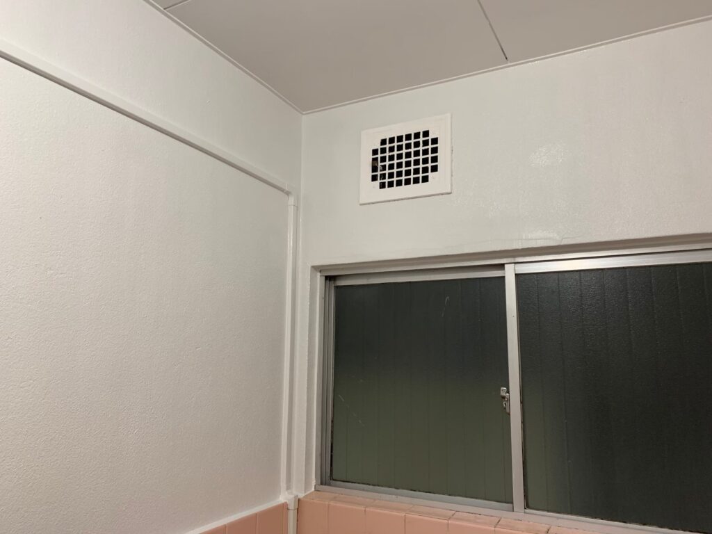 東京都台東区　Ｃビル３－Ｄ　内部塗装工事