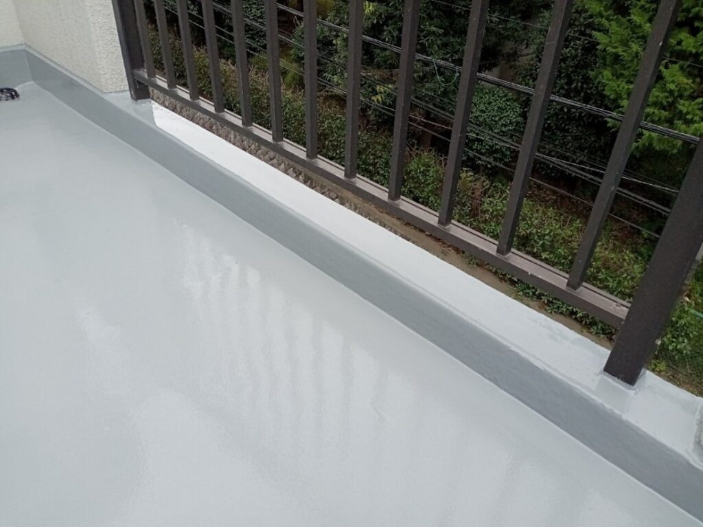 東京都国分寺市　Kマンション　バルコニー改修防水工事